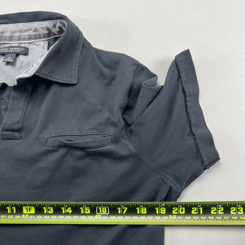 Banana Republic Fitted Pima Polo Shirt Mens M Black Tennis Tail Golf Performance